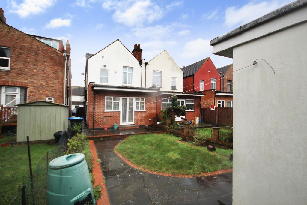 Property photo 2 of 12 Gallery