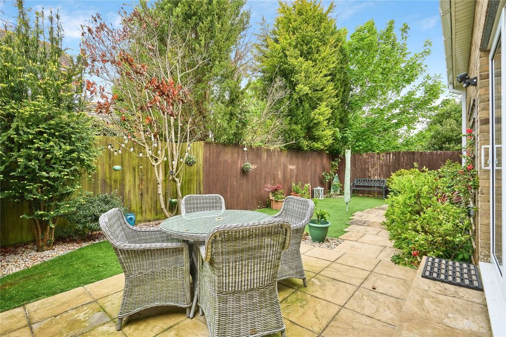 Property photo 3 of 14 Picture No. 01