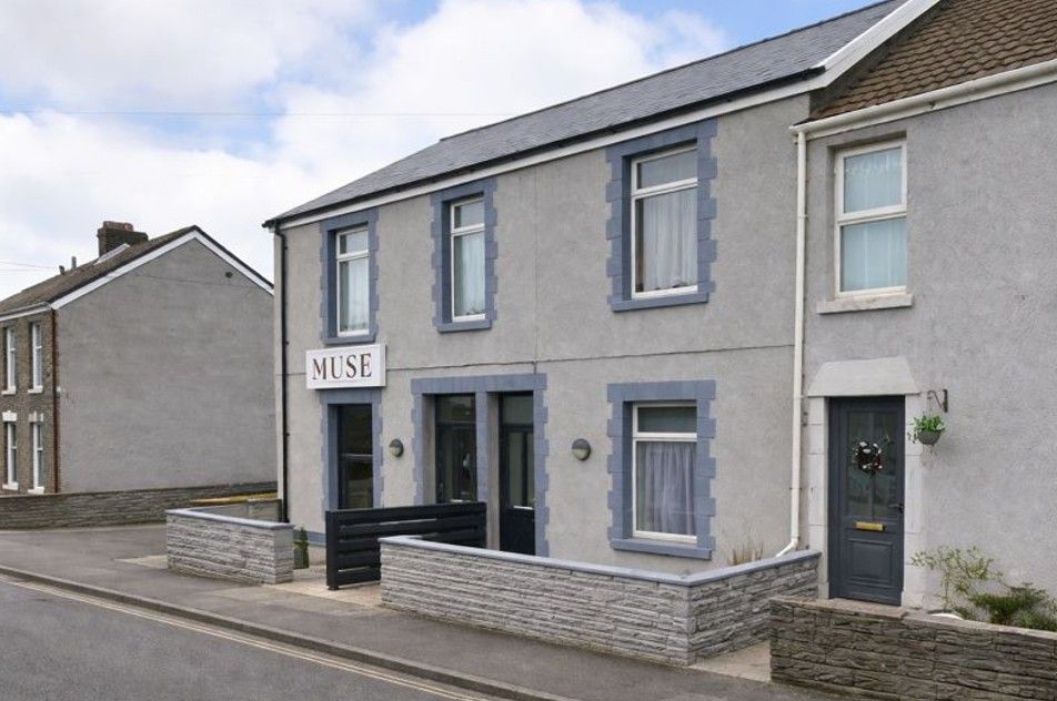 Property photo 1 of 1