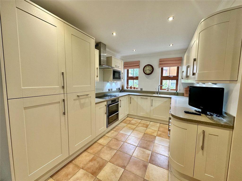 Property photo 3 of 17 Picture No. 05