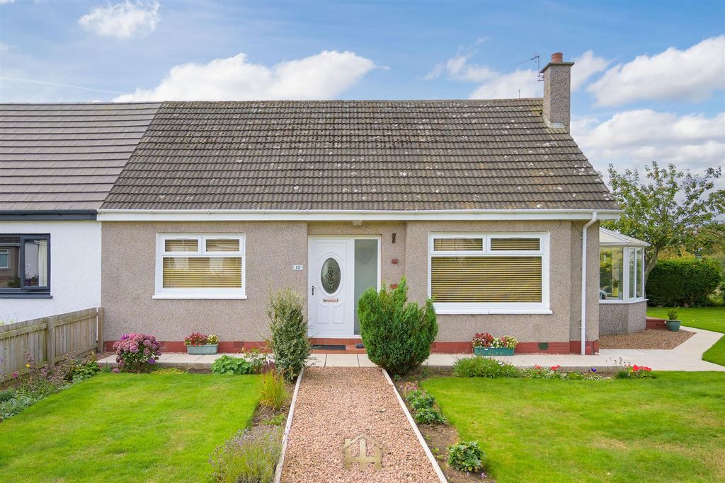 Property photo 1 of 48 10Strathdon-0001.Jpg