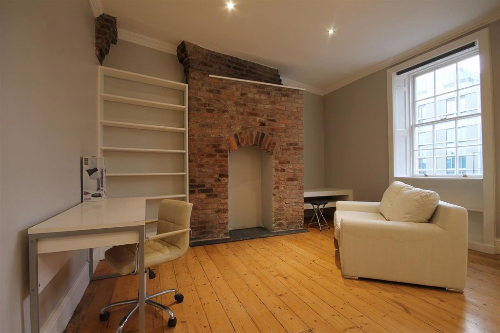 Property photo 2 of 8 1.Jpg