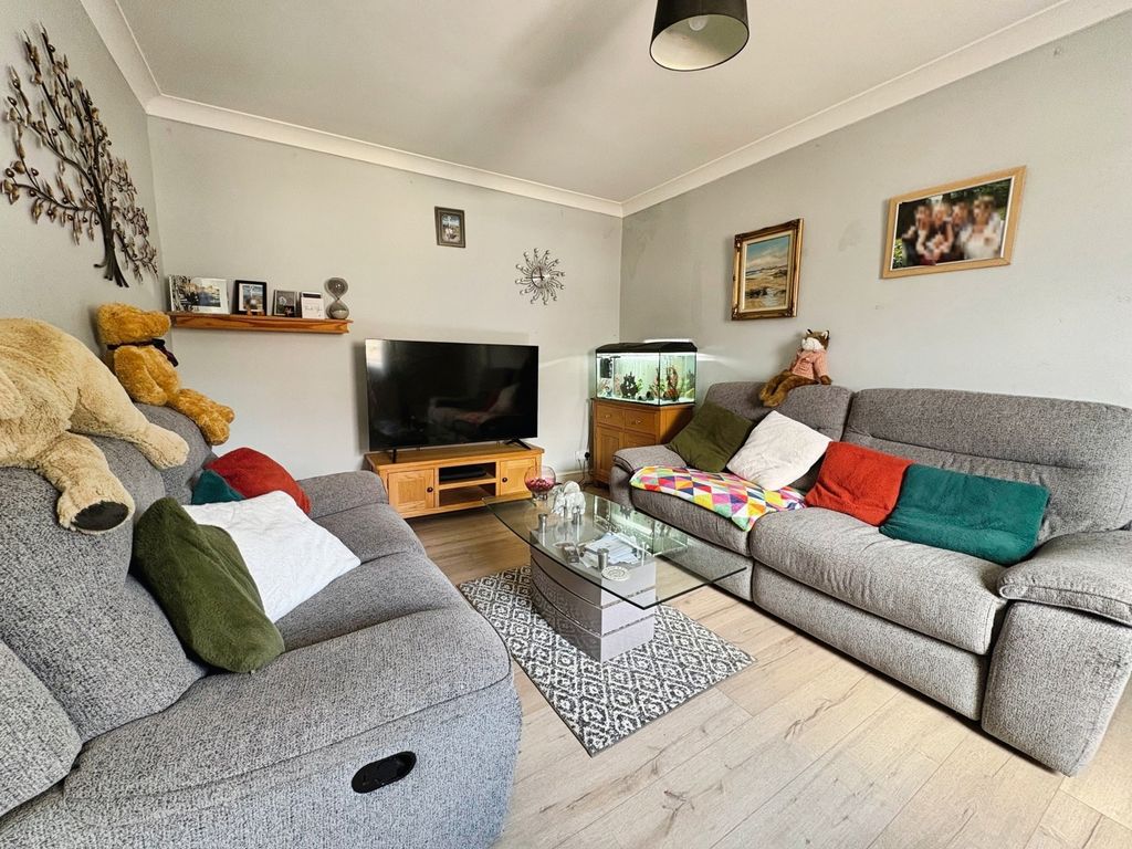Property photo 3 of 14 Pbox-Img.Jpg