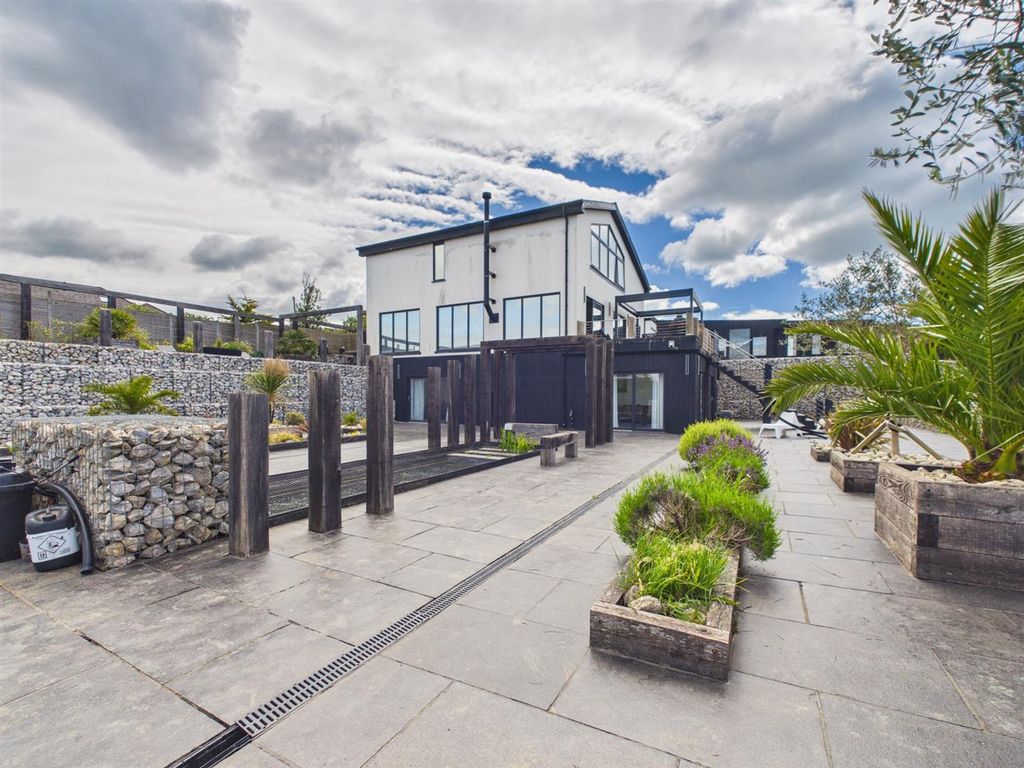 Additional image 48 of 5 bed property for saleChene Road, Peacehaven BN10