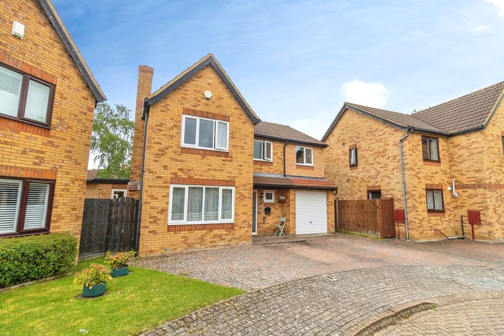 Property photo 1 of 20 Pbox-Img.Jpg