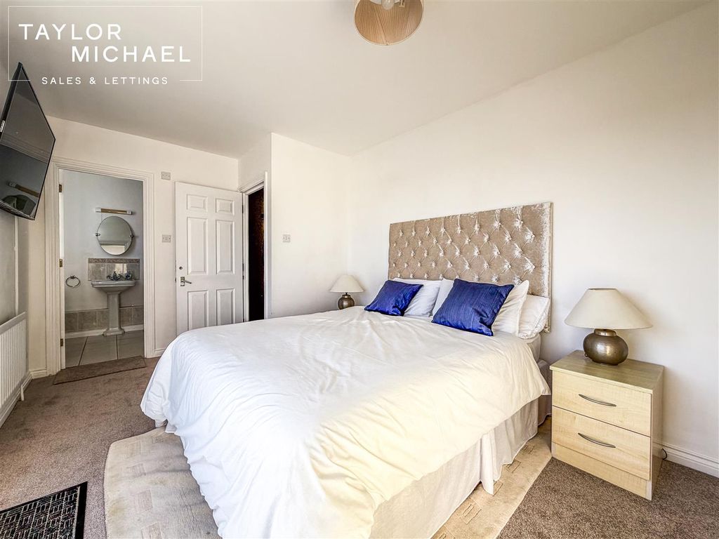 Additional image 9 of 4 bed flat to rentThe Strand, Brighton Marina Village, Brighton BN2