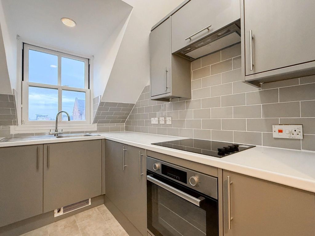 Property photo 2 of 18 Cbhb9477.Jpg