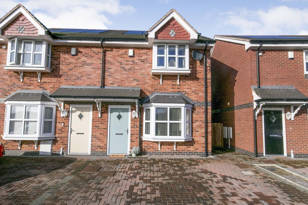 Property photo 2 of 13