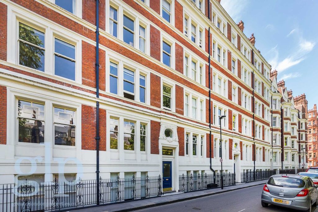 Property photo 3 of 8 4659693