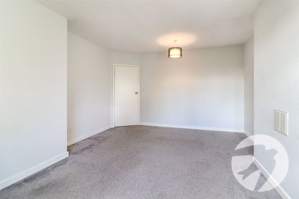 Property photo 3 of 15 Picture No. 10