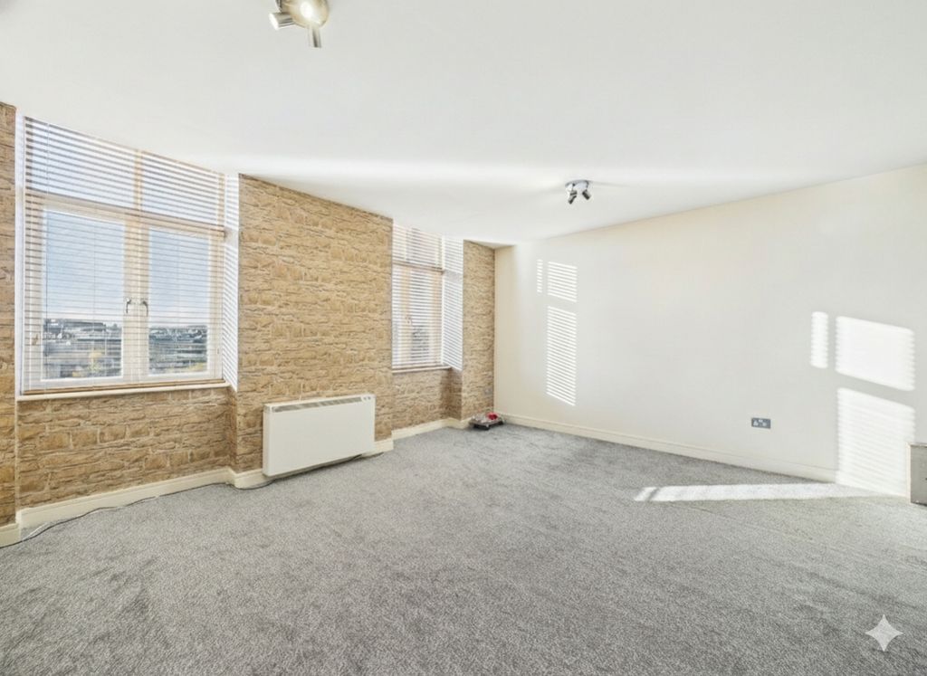 Property photo 3 of 17 Living Room Area