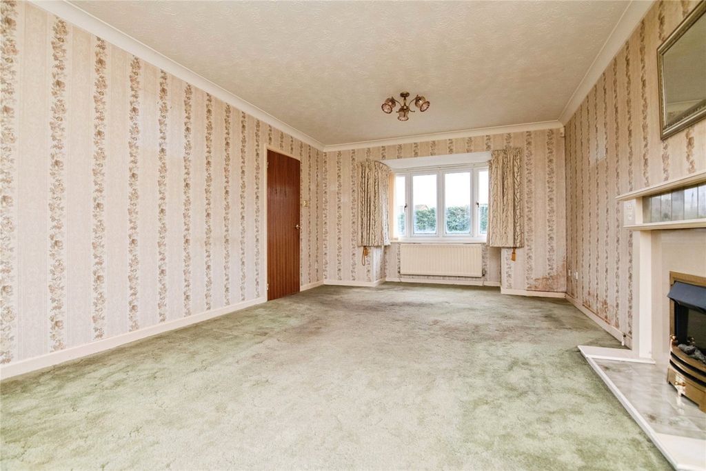 Property photo 3 of 26 Picture No. 27