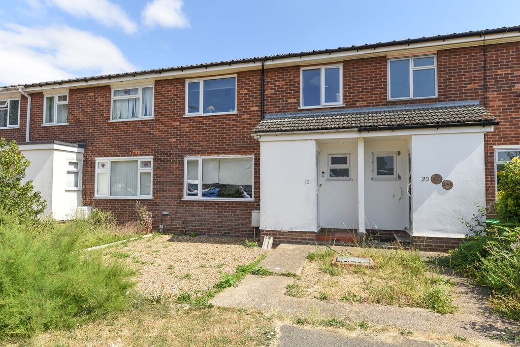 Property photo 1 of 12