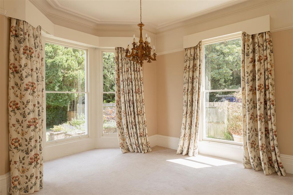 Property photo 2 of 15 5.Jpg