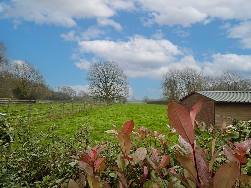 Property photo 3 of 15 Countryside Views In Garden