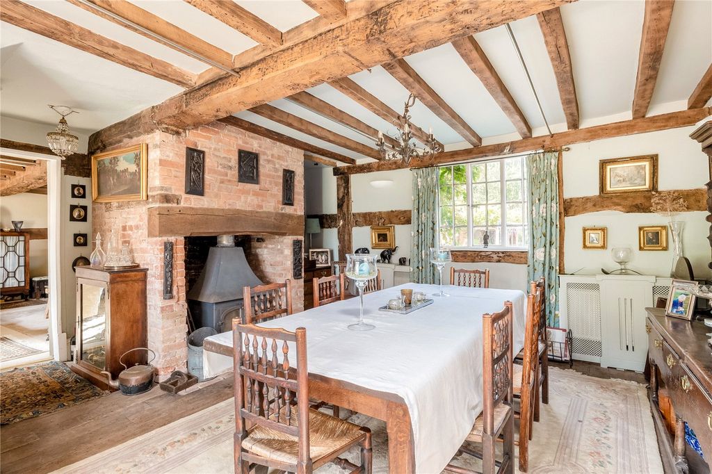 Property photo 3 of 24 Dining Room