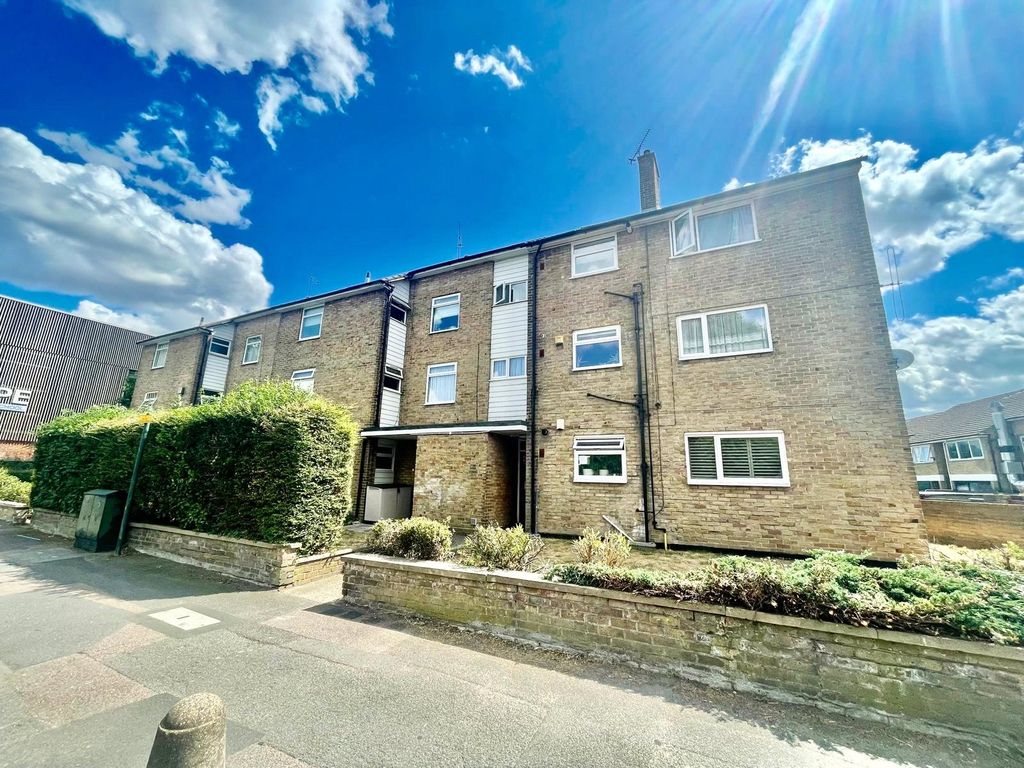 Property photo 1 of 10 Picture No. 01