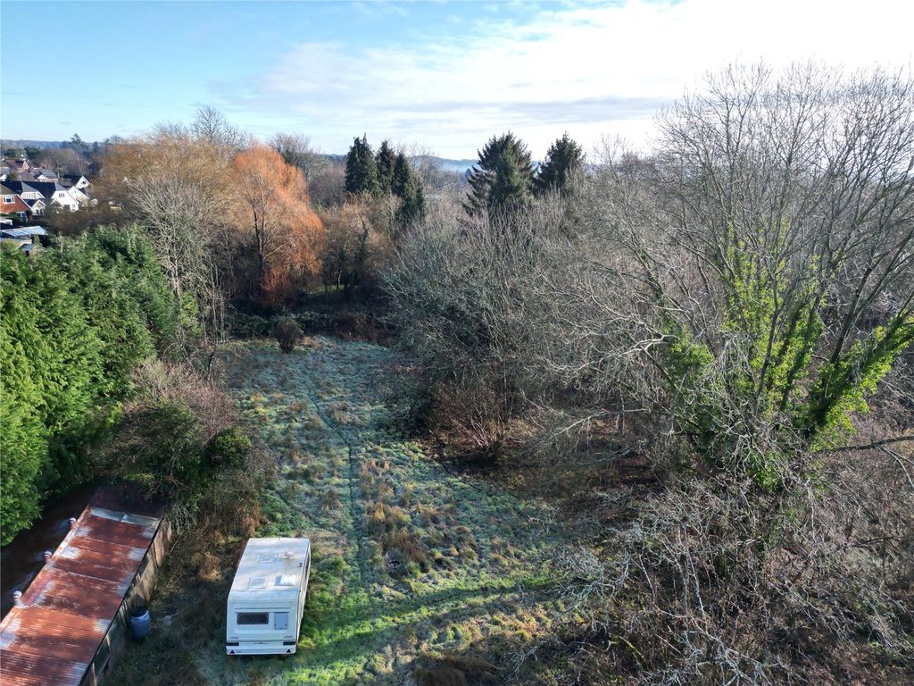 Property photo 2 of 16 Picture No. 15