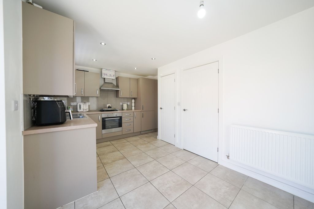 Property photo 2 of 25 Dsc01108.Jpg