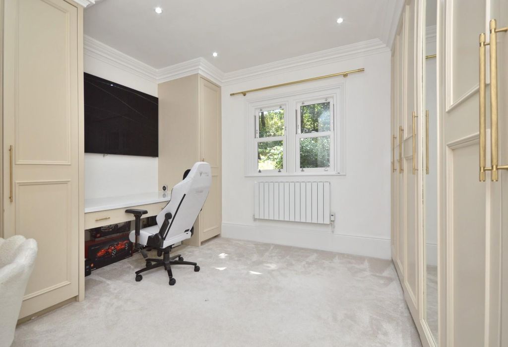 Additional image 18 of 2 bed flat for saleBath Road, Bitton, Bristol BS30