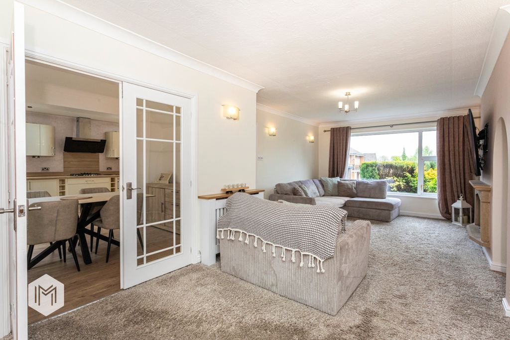 Property photo 3 of 24 Picture No. 26