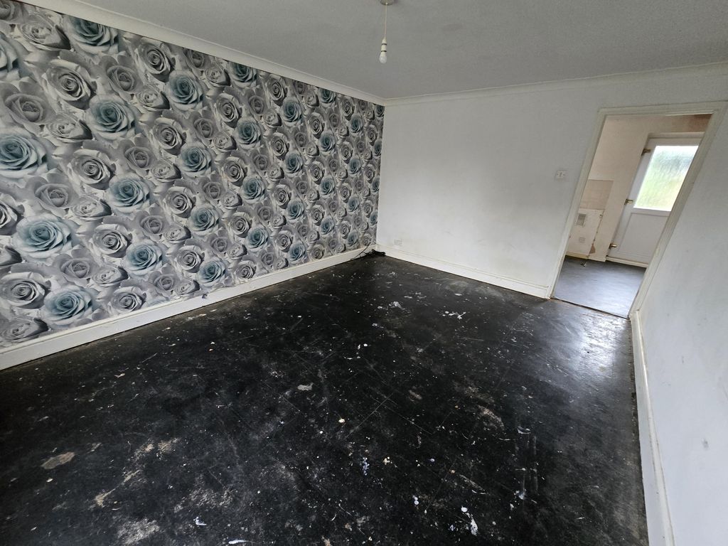 Property photo 3 of 10 20251105_142436.Jpg