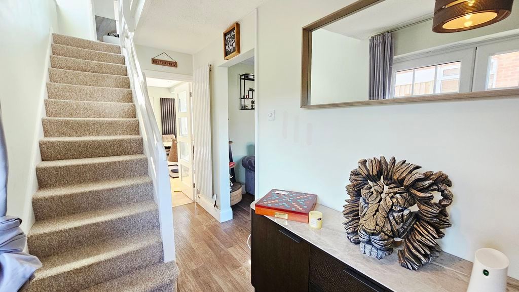 Property photo 3 of 24 Photo 6