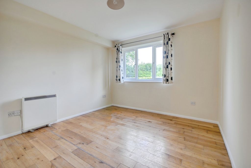 Property photo 2 of 5 Pbox-Img.Jpg