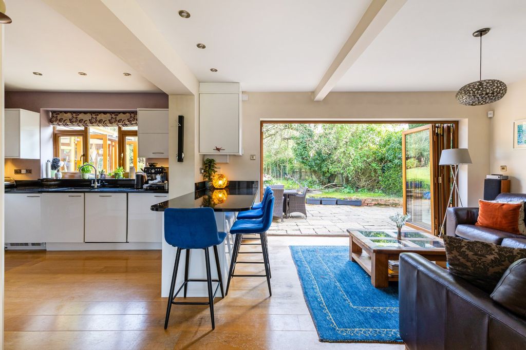 Property photo 2 of 19 Kitchen/Family Room