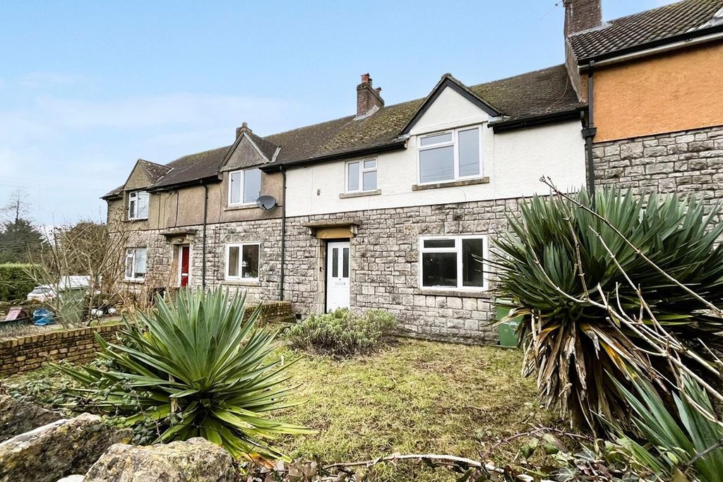 Property photo 2 of 29 4 Bolters Lane, Downside, Shepton Mallet, Somerset