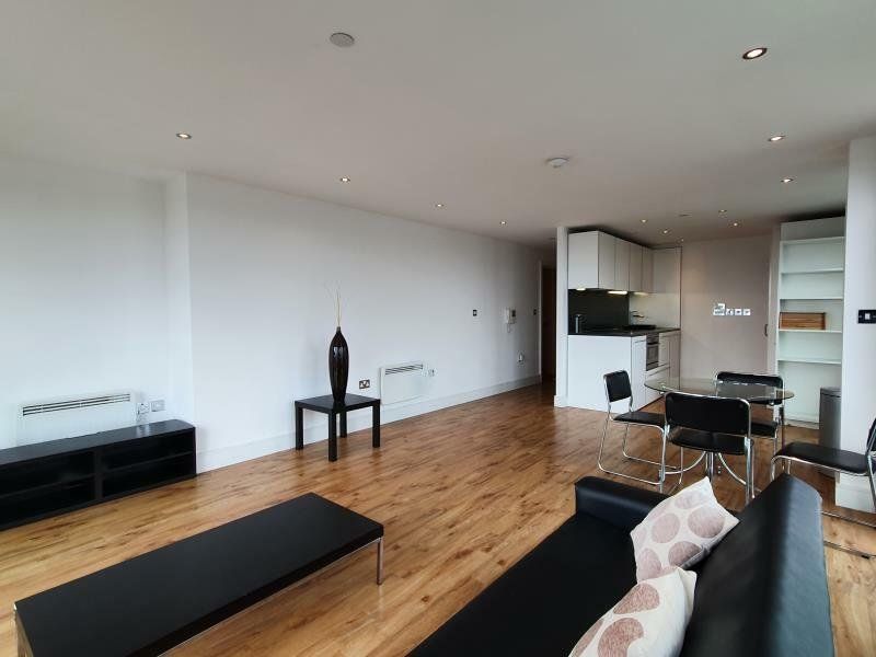 Property photo 2 of 14 Picture No. 04