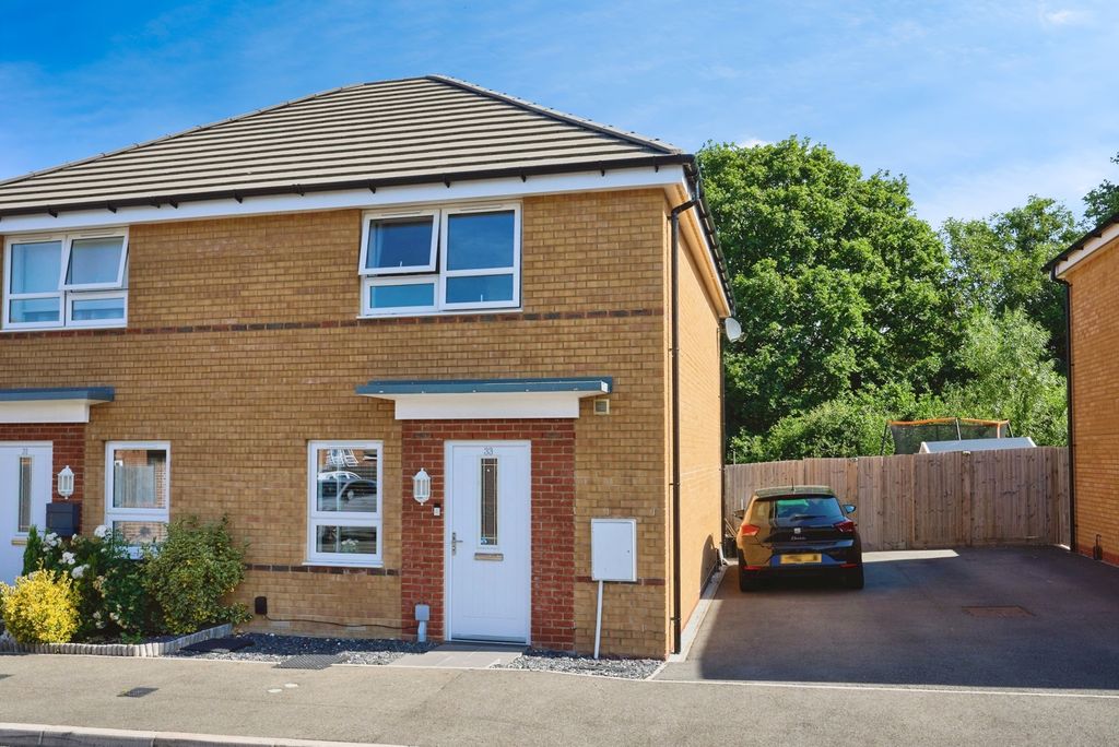 Property photo 1 of 12 Front &amp; Drive