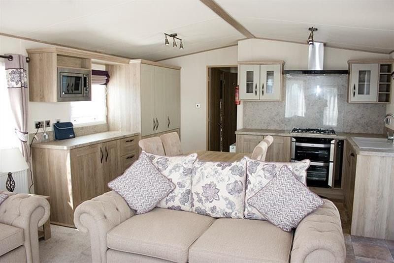 Property photo 2 of 8 002443 1 20260118 01.Jpeg