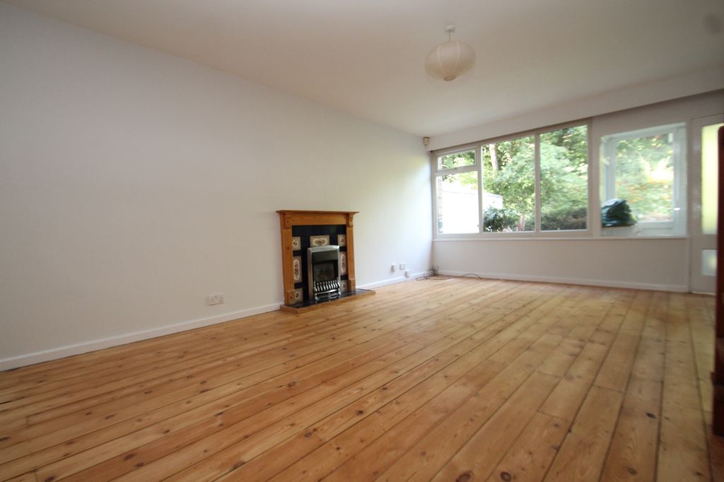 Property photo 3 of 11 0 General