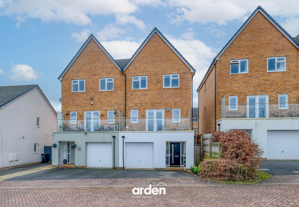 Property photo 1 of 22