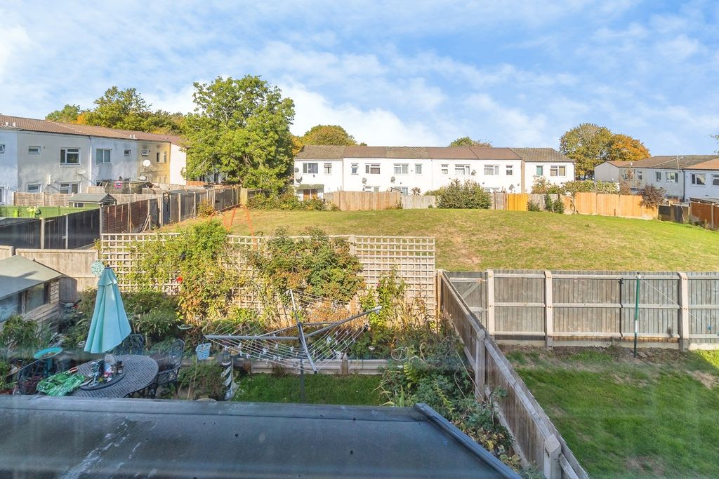 Property photo 2 of 19 Pbox-Img.Jpg