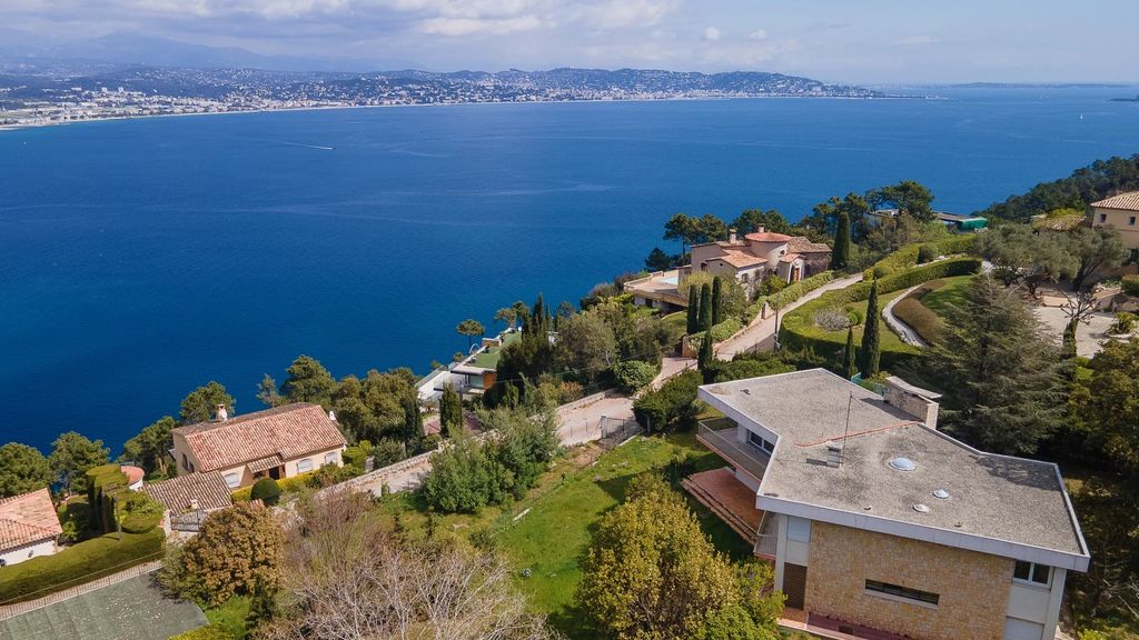 Property photo 1 of 4