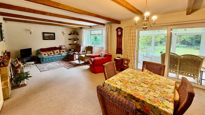 Property photo 2 of 19 Photo 8