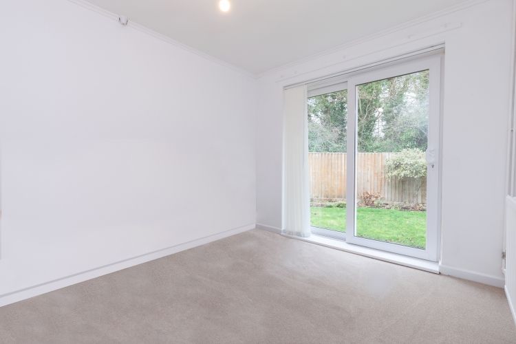 Property photo 1 of 9 214562