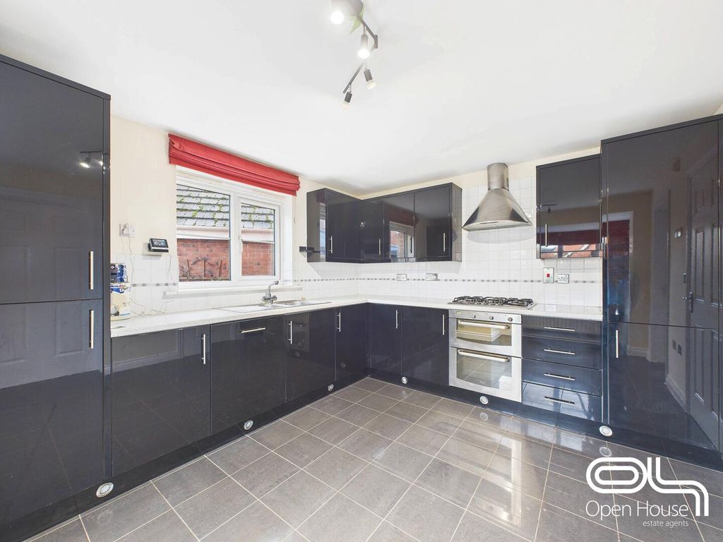 Property photo 2 of 36 Kitchen