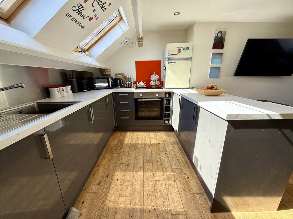Additional image 6 of 1 bed flat for saleKing Street, Bridlington, East Yorkshire YO15