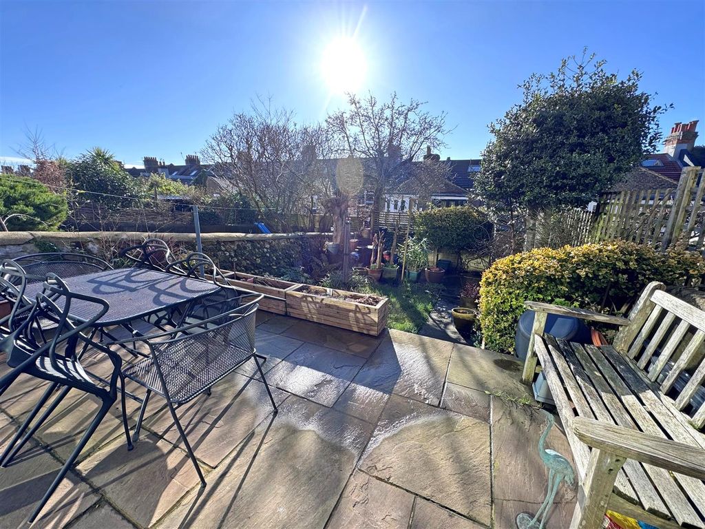 Property photo 2 of 26 10E.Jpg