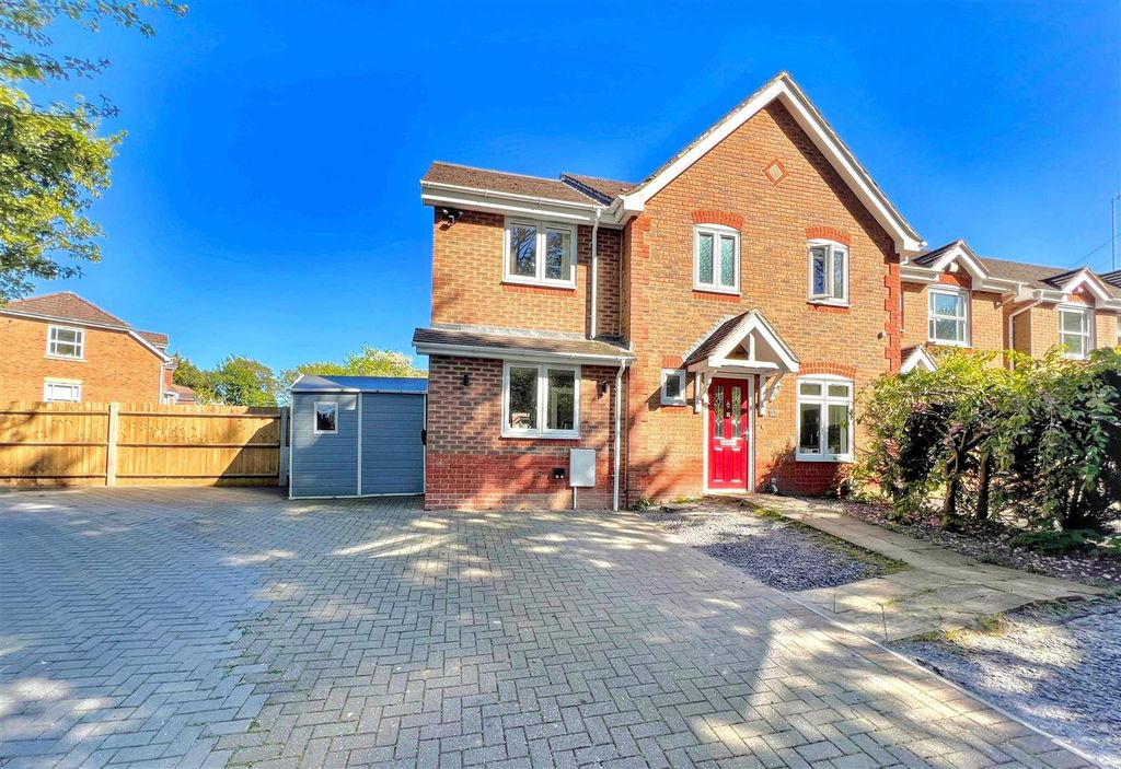 Property photo 1 of 22