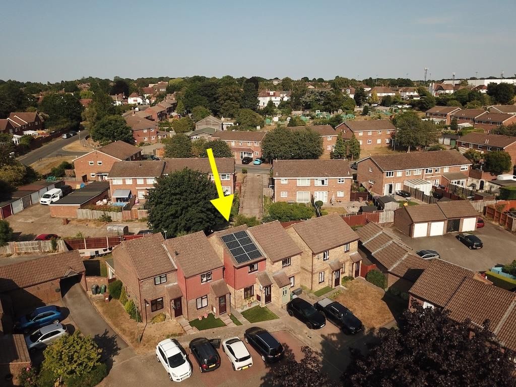 Property photo 2 of 17 Solar Panels.Jpg