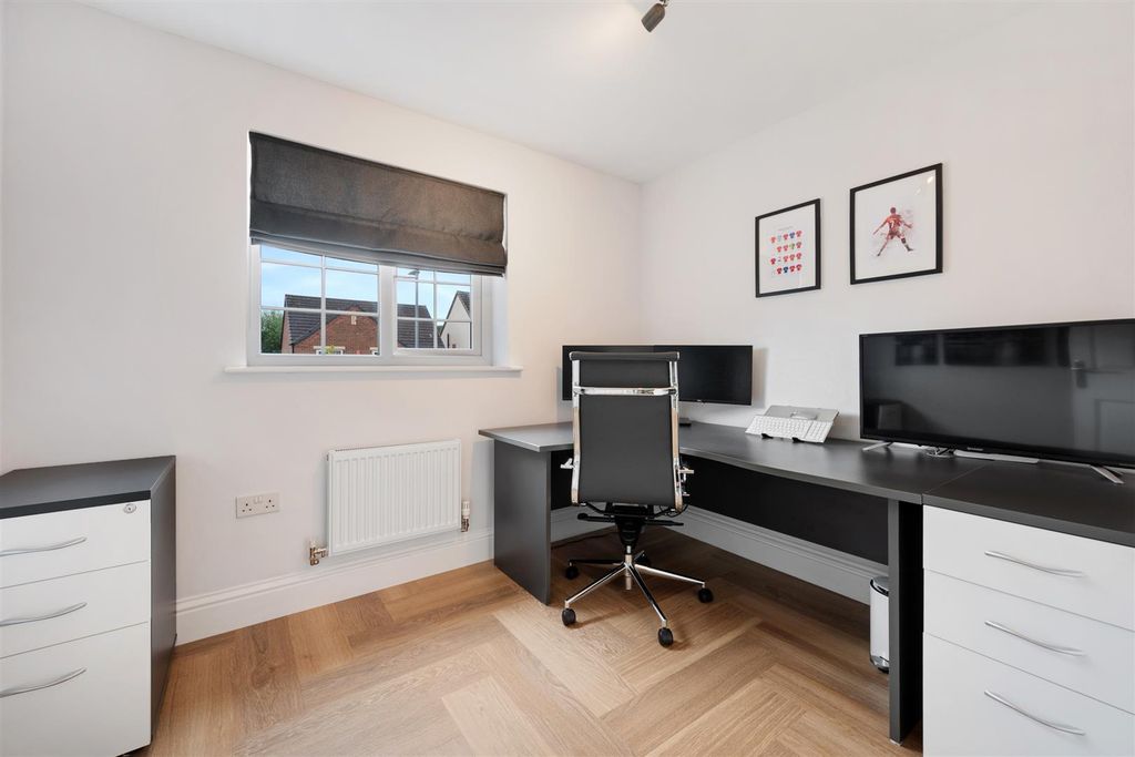 Additional image 25 of 6 bed detached house to rentAspen Drive, Scarcroft, Leeds LS14