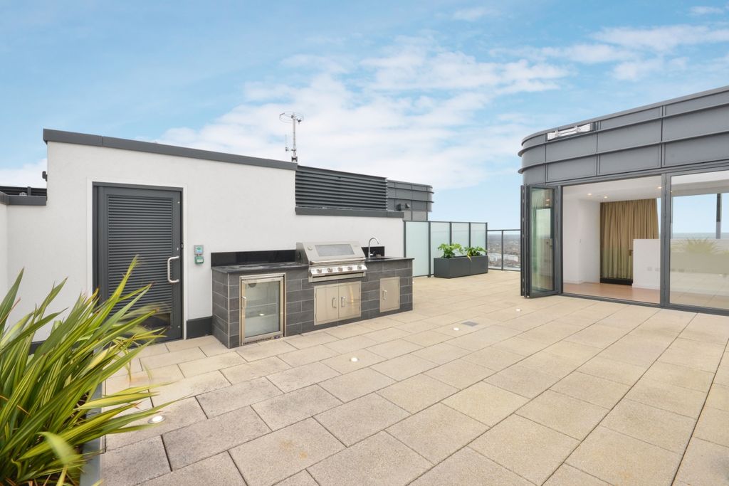 Property photo 3 of 24 Dsc_6763_High