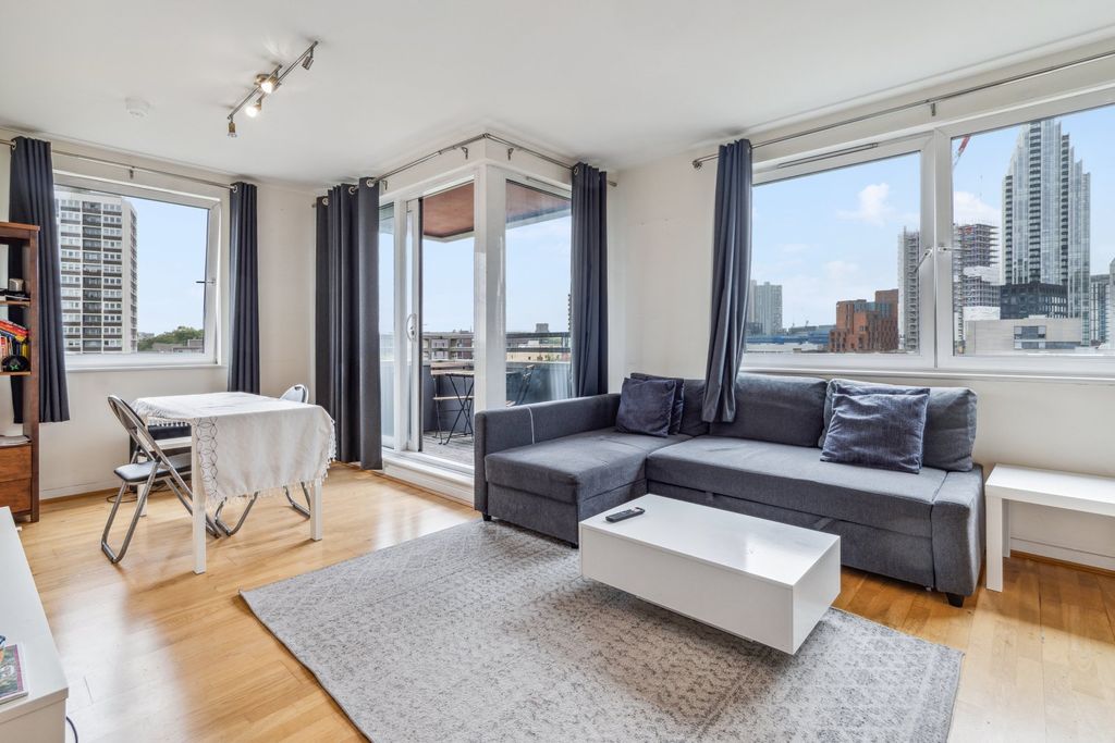 Property photo 1 of 7