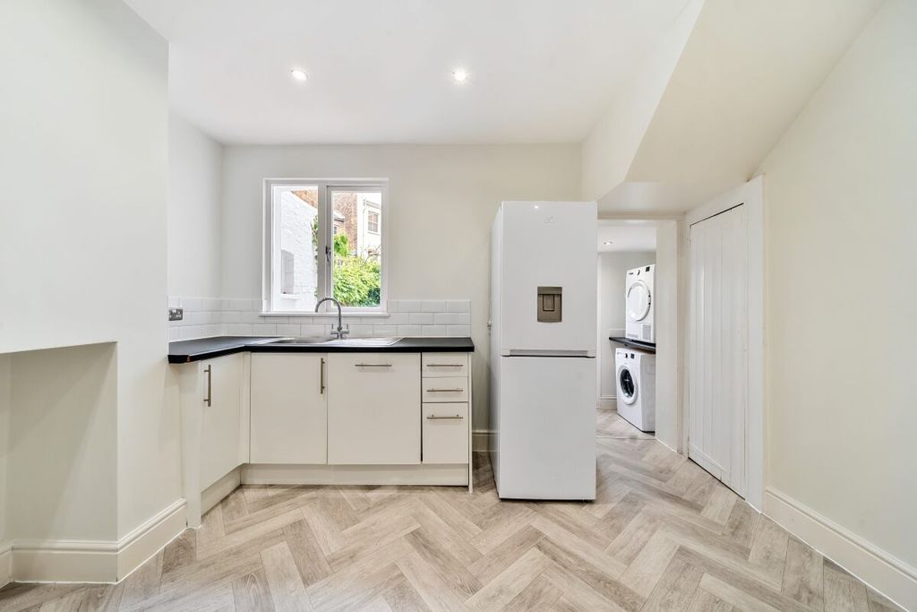 Property photo 3 of 13 1111526 (13)