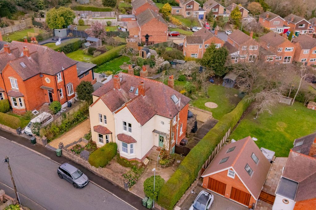 Property photo 1 of 30