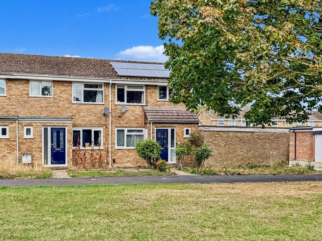 Property photo 1 of 12